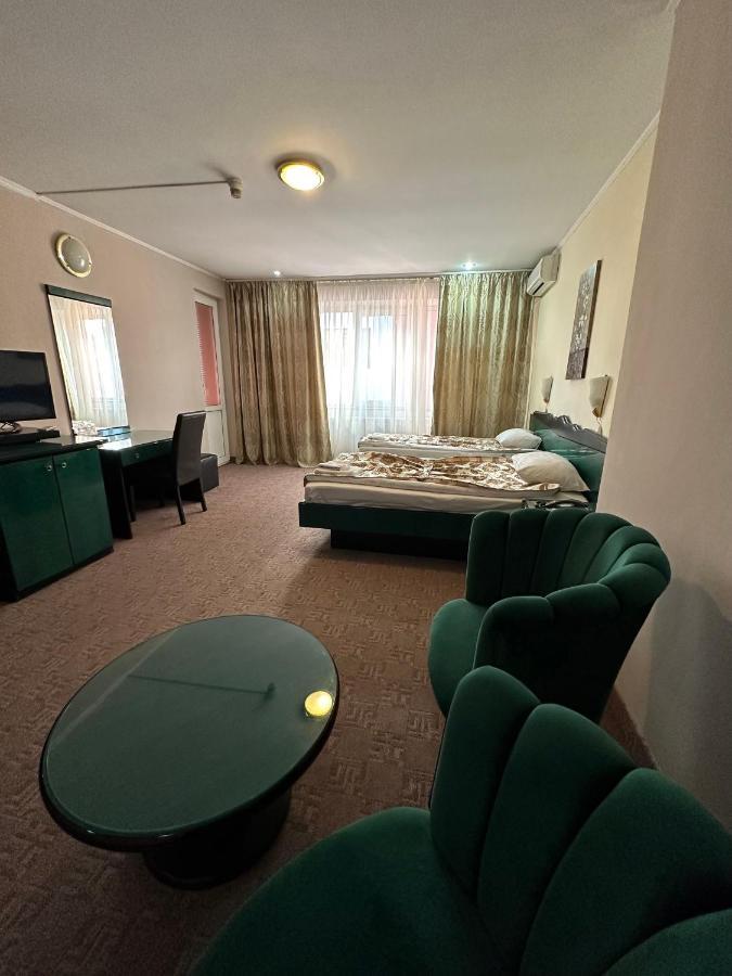 Darin Hotel Букурещ Екстериор снимка